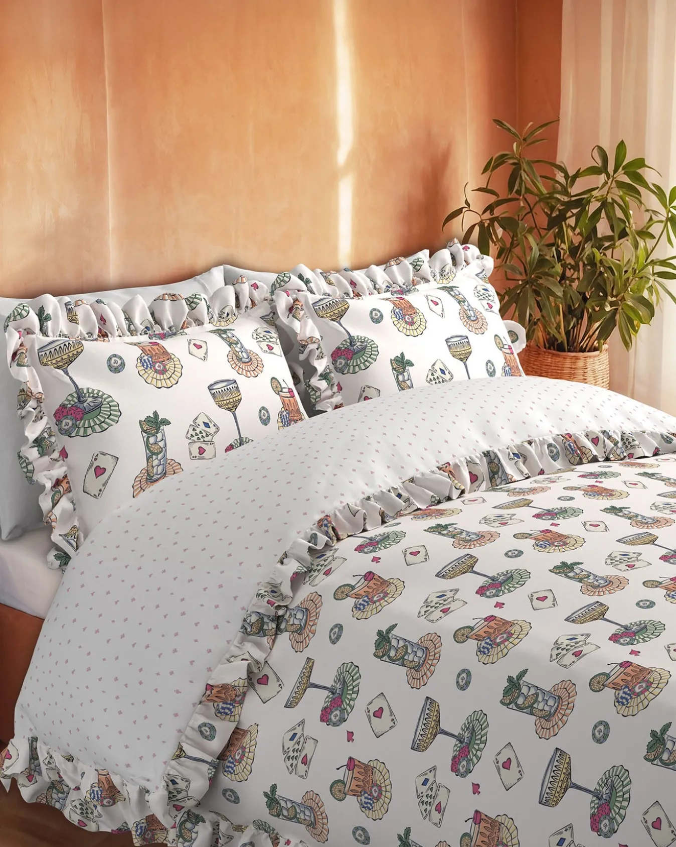 Cotton Cocktails & Cards Print Reversible Frill Bedding Set