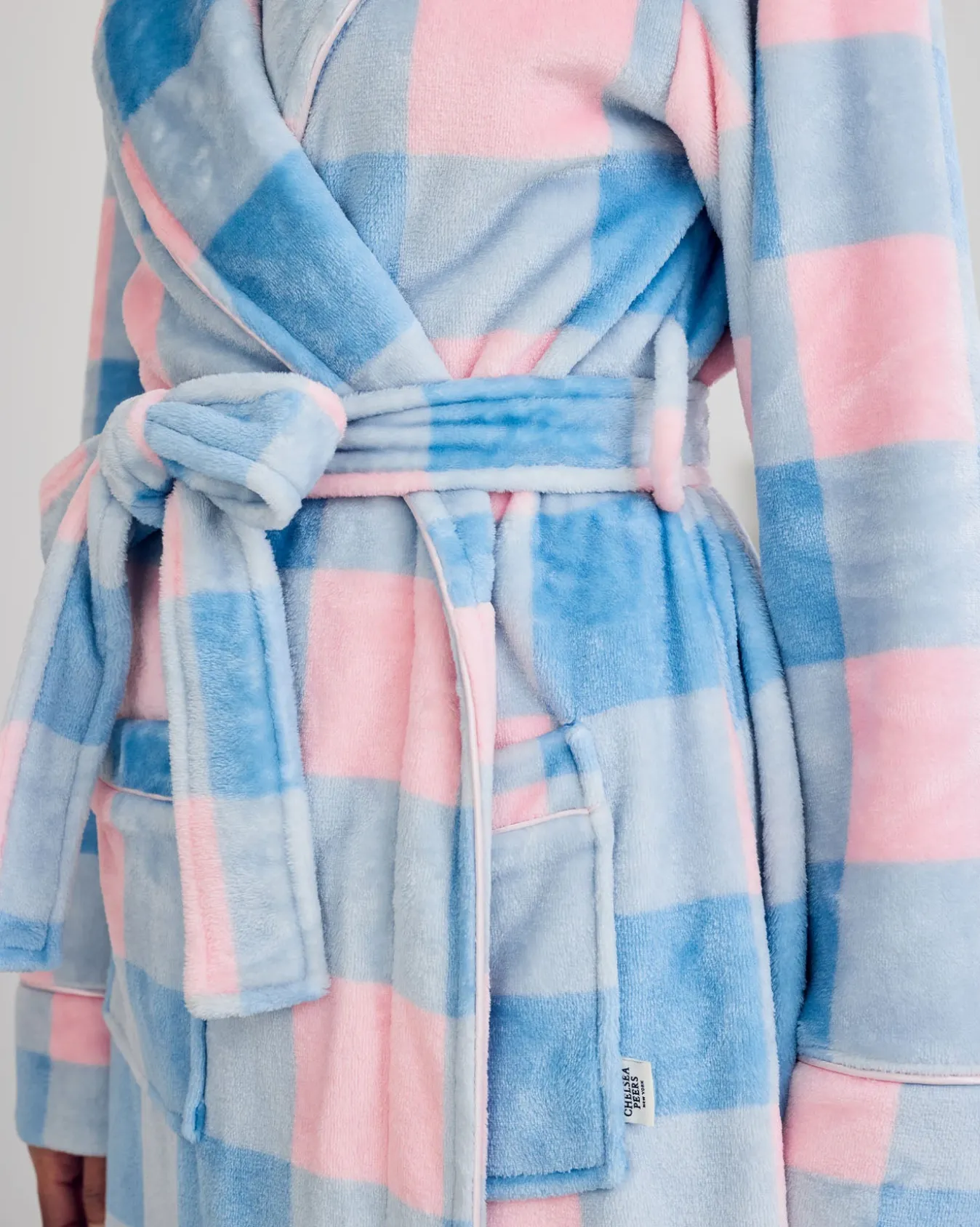 Fleece Embroidered Back Do Not Disturb Check Dressing Gown