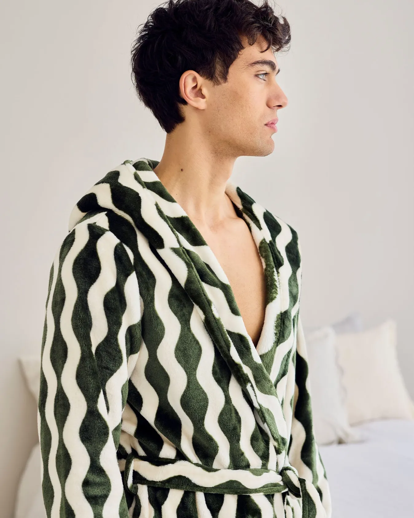 Fleece Wavy Stripe Hooded Dressing Gown