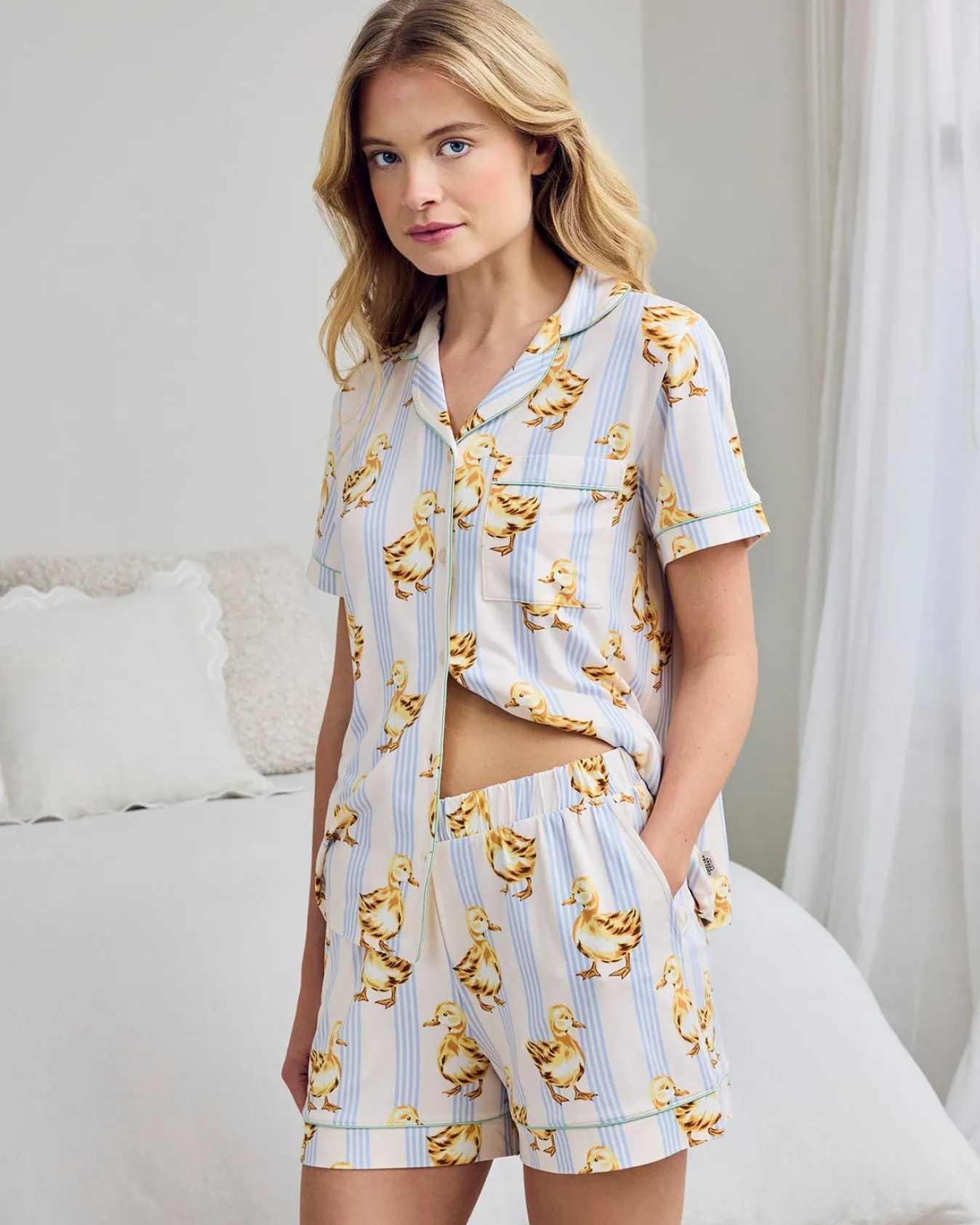 Fluffy Ducklings Stripe Short Pyjama Set