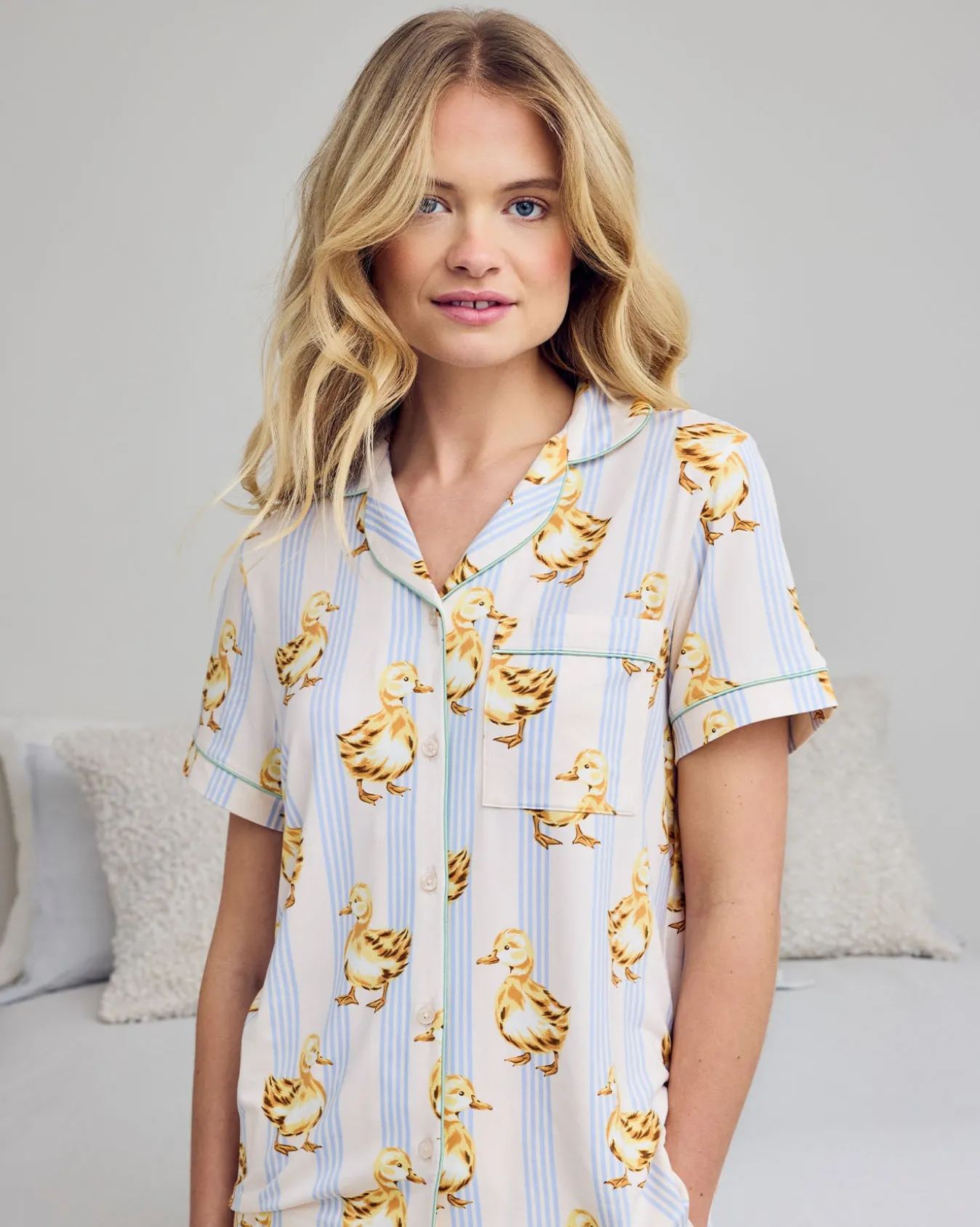 Fluffy Ducklings Stripe Short Pyjama Set
