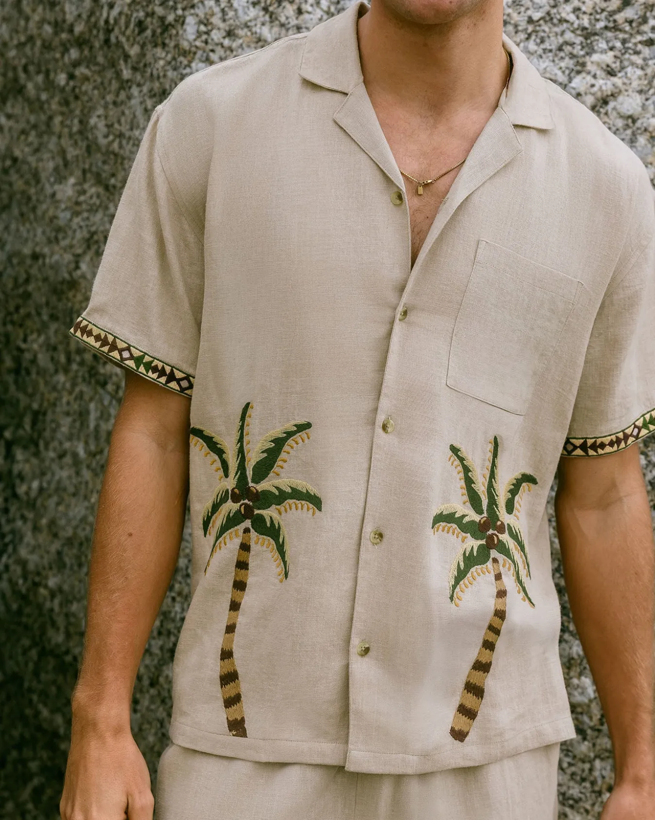 Linen-Blend Embroidered Palm Short Sleeve Shirt
