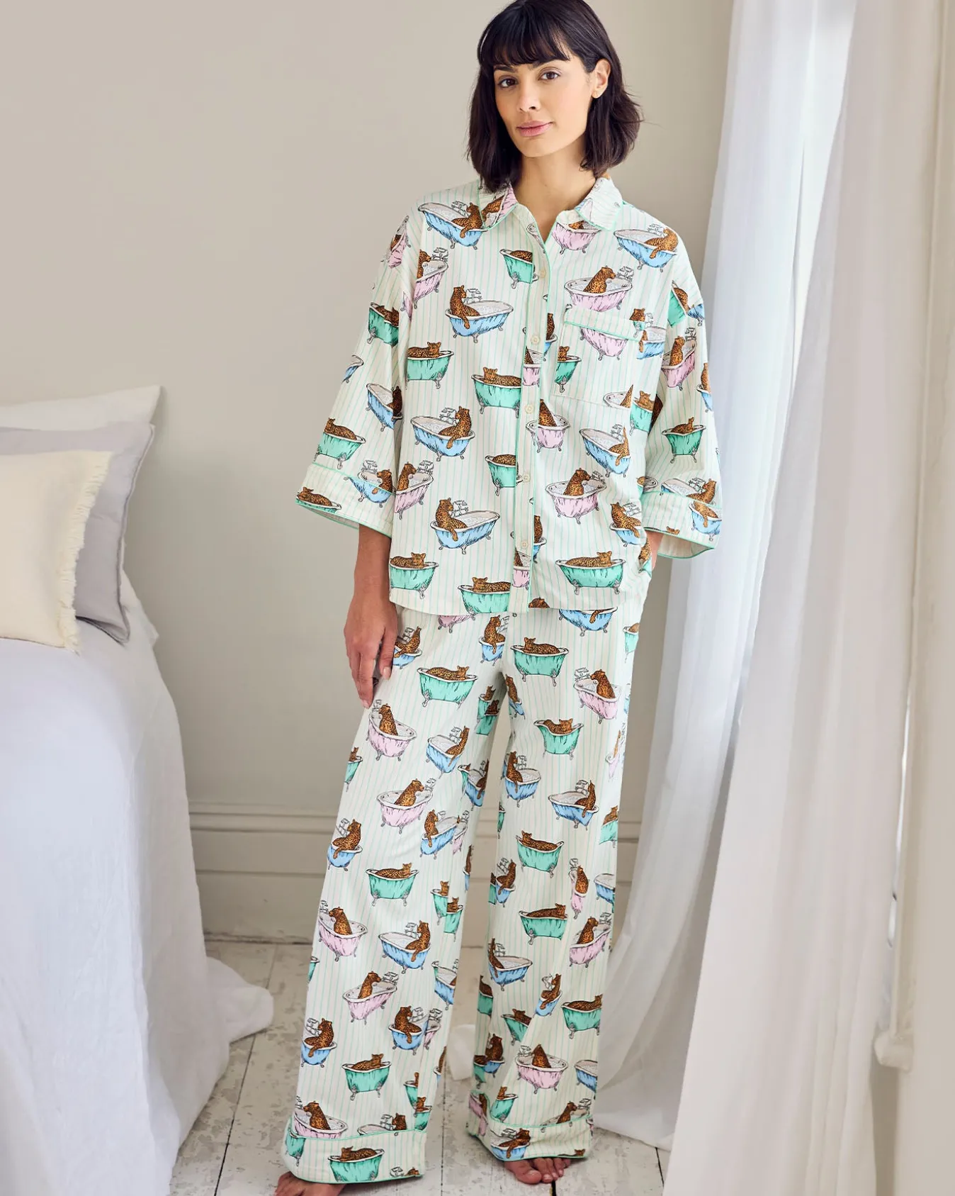Petite Organic Cotton Bubble Bath Leopards Print Long Pyjama Set