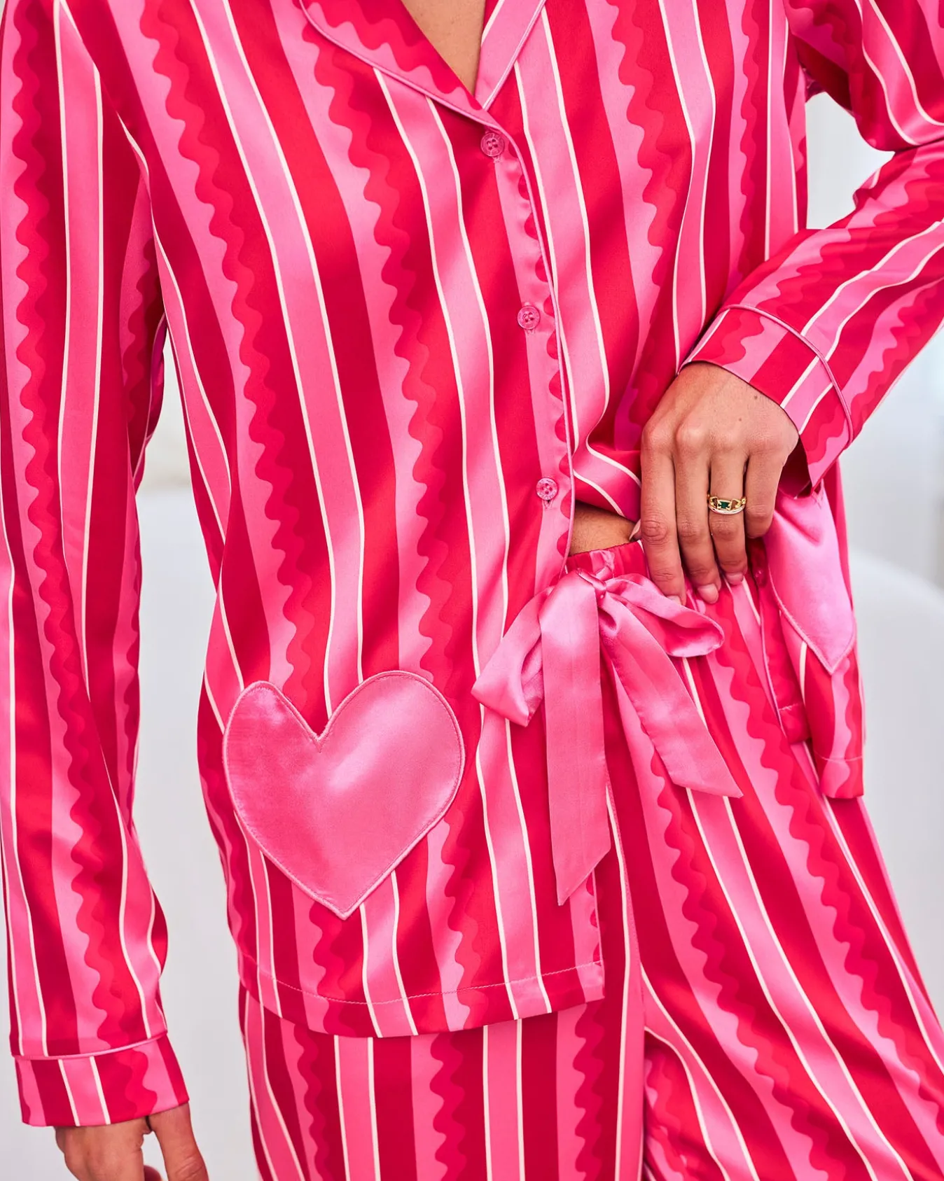 Satin Heart Pocket Striped Long Pyjama Set - Pink