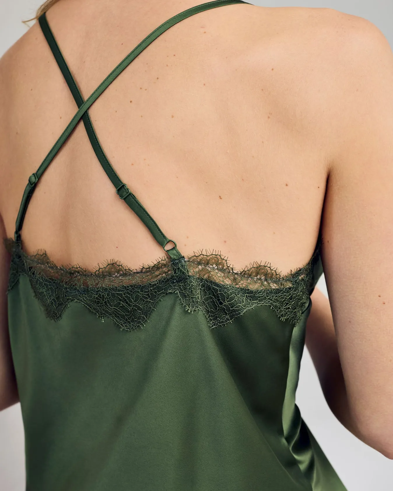 Satin Tulip Hem Lace Trim Cami Short Pyjama Set - Forest Green