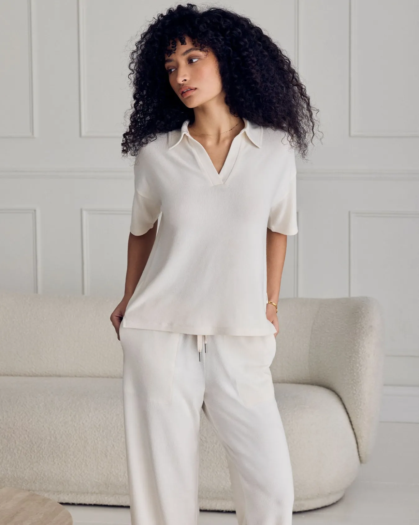 Slub-Knit V-Neck Short Sleeve Sweatshirt - Cream