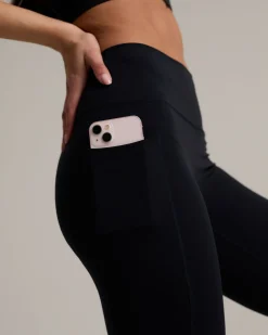 SoftSculpt Flared Leggings - Black