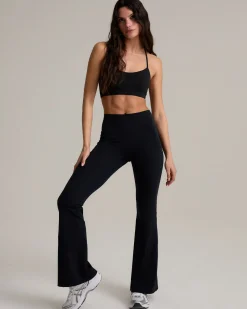 SoftSculpt Flared Leggings - Black