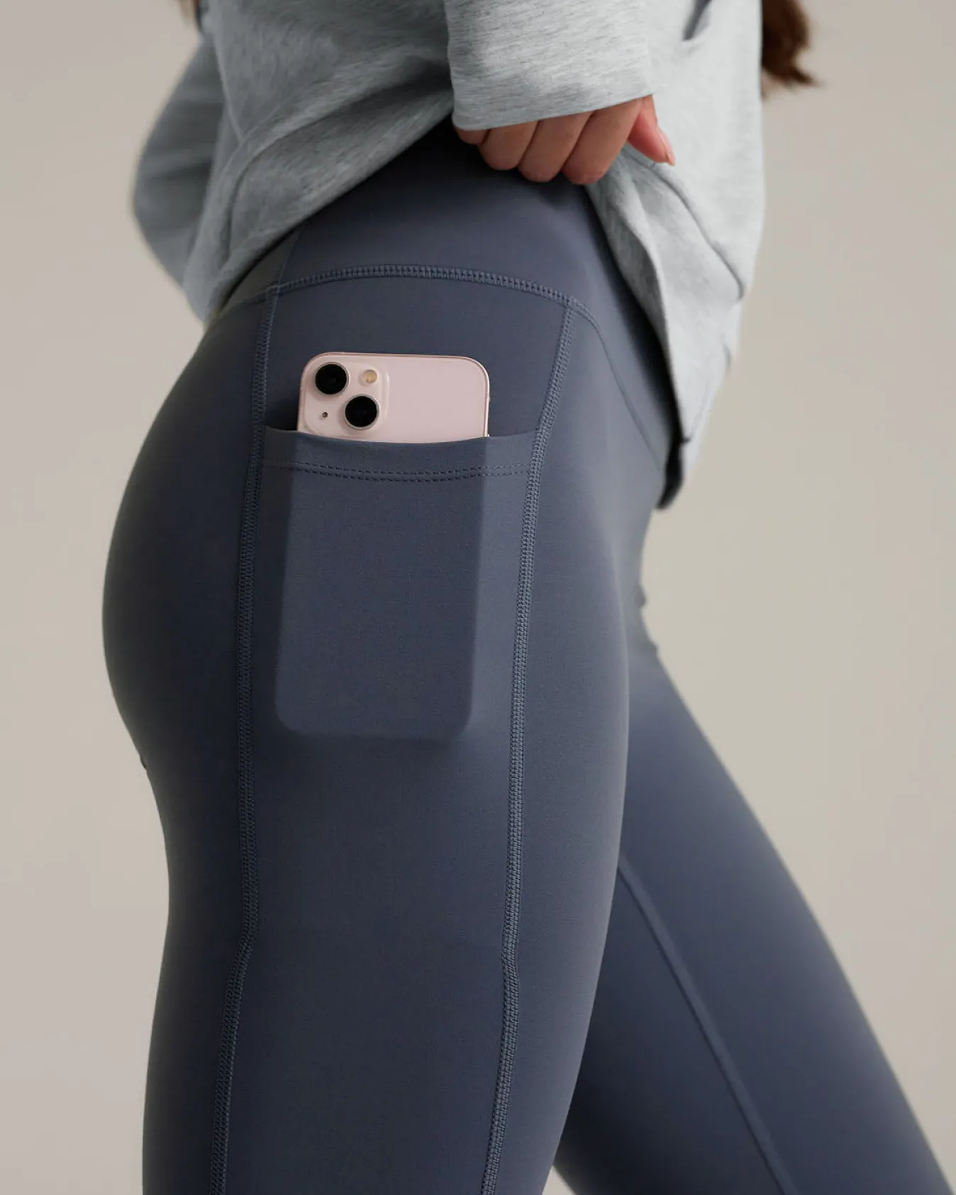 SoftSculpt Leggings - Charcoal