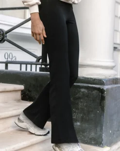 Soft + Stretch High-Rise Flared Leggings - Black