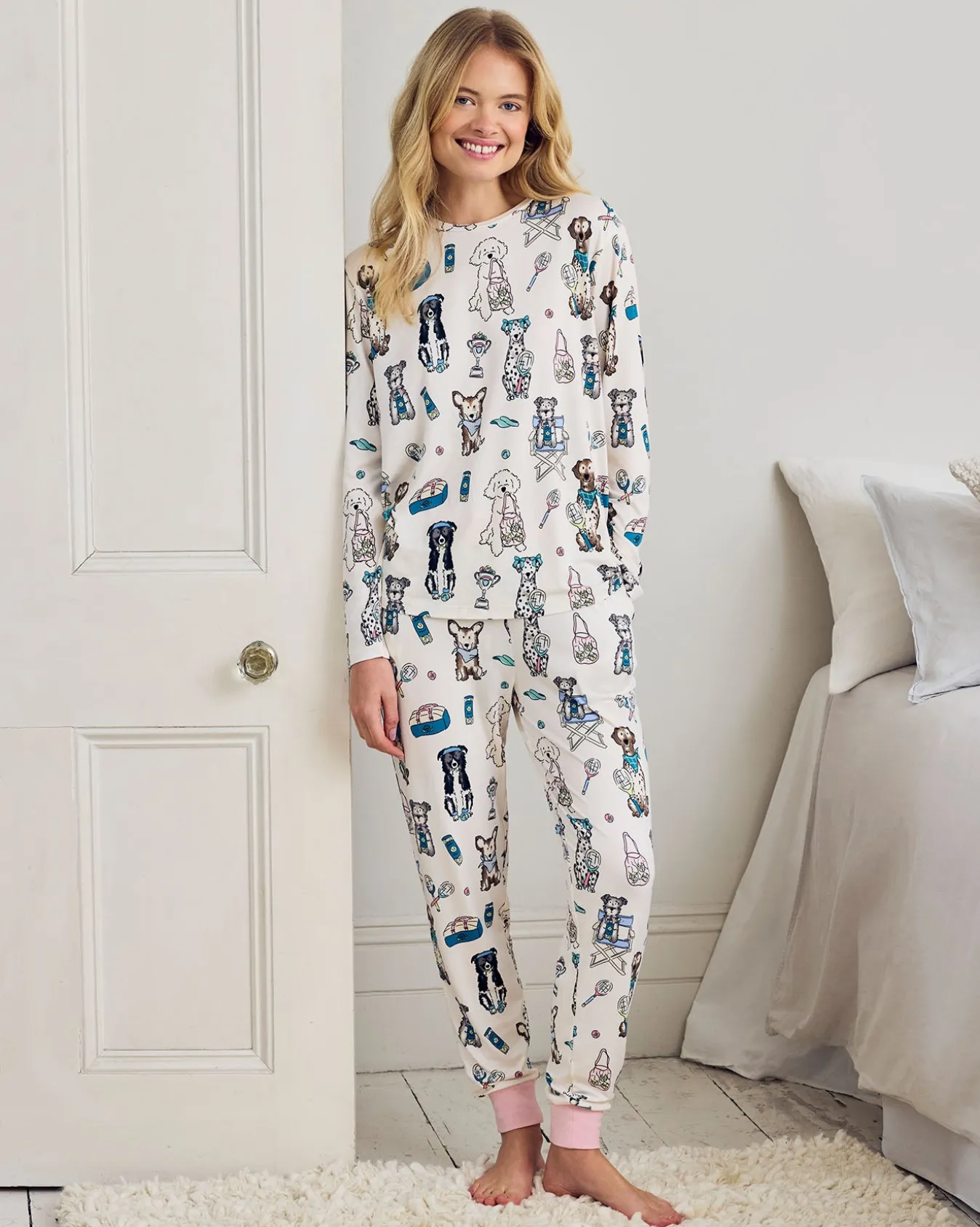 Tennis Dogs Print Long Pyjama Set - Cream